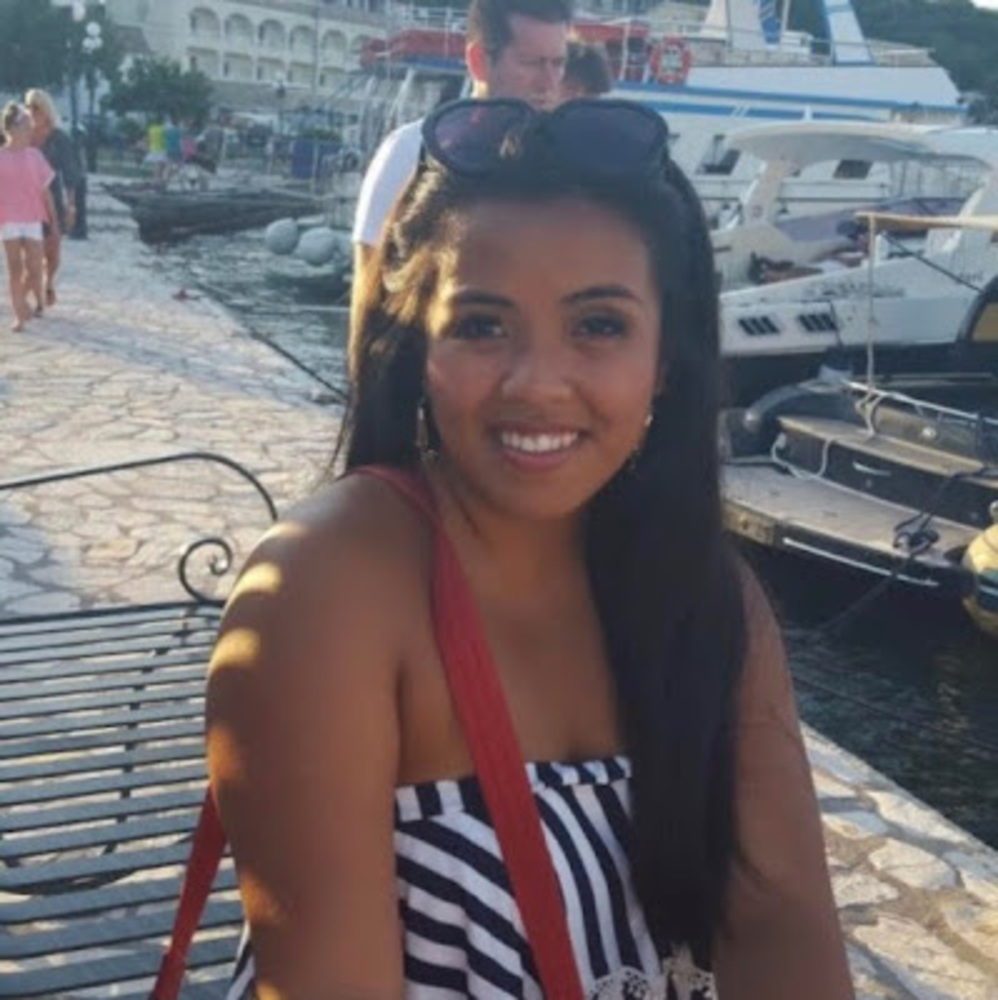 Meet your Posher, Bianca